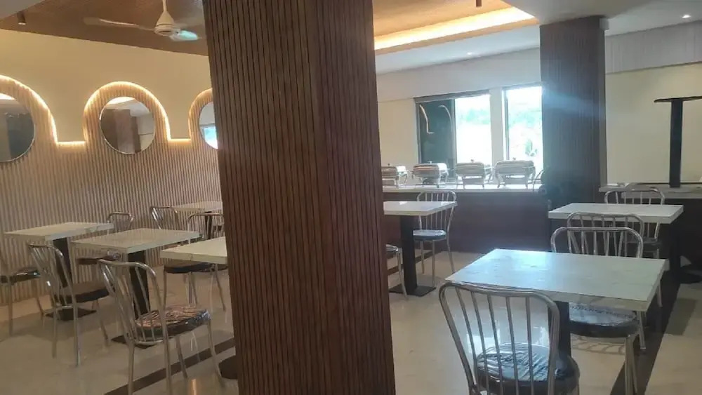 Hi City INN