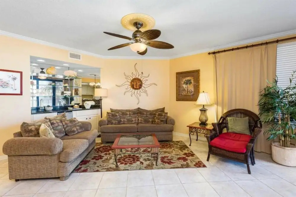 Four Seasons by Meyer Vacation Rentals