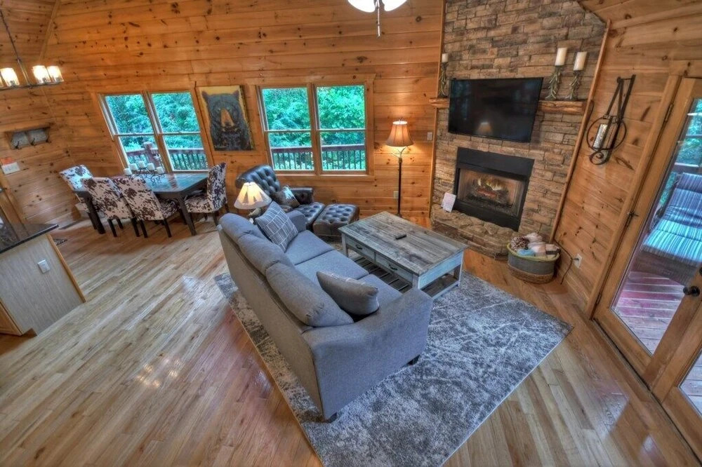 The Lone Star Cabin