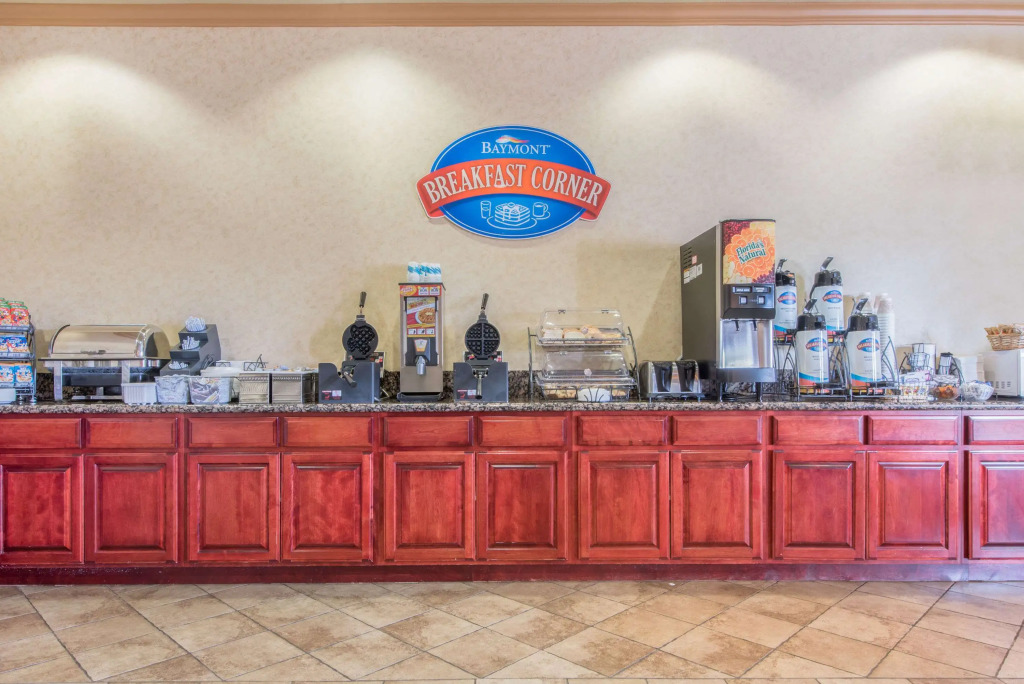 Baymont by Wyndham Wichita Falls