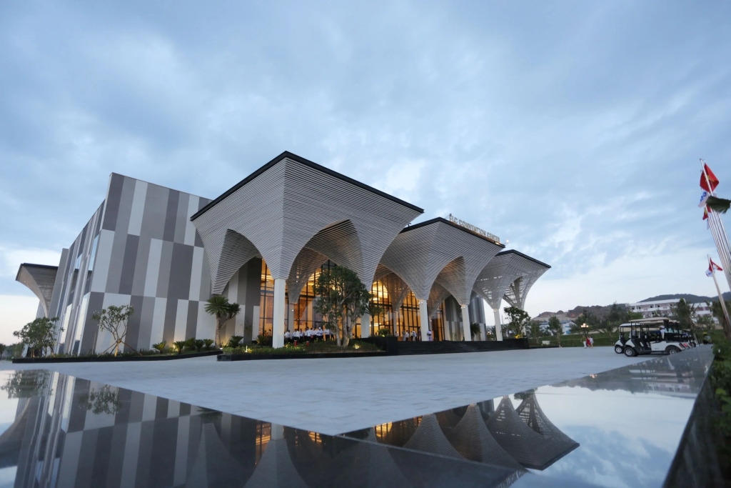FLC Luxury Resort Quy Nhon