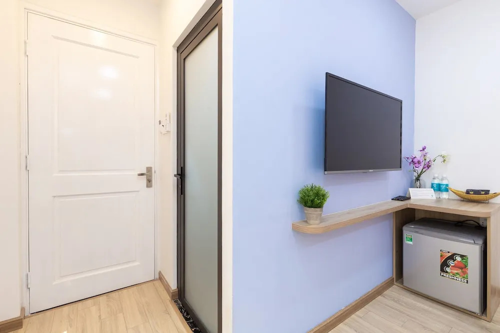 Cozrum Homes - Charming Corner