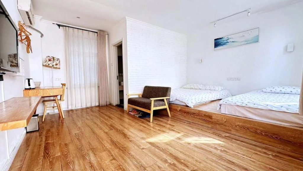 Occasion Inn (Qingdao Zhanqiao Zhongshan Road Subway Station)