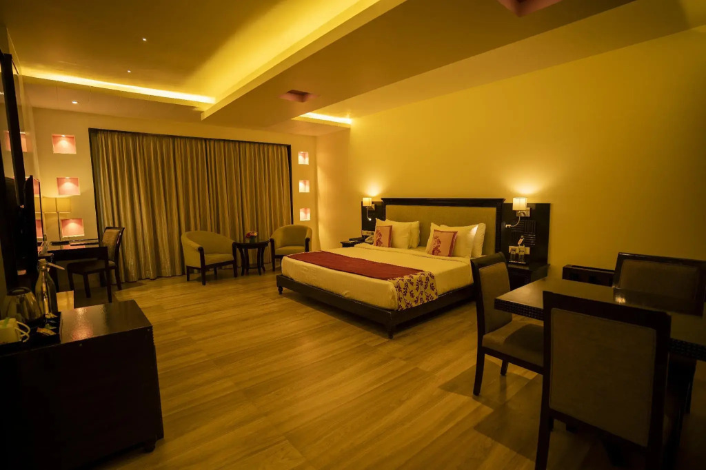 Royal Orchid Central, Shimoga