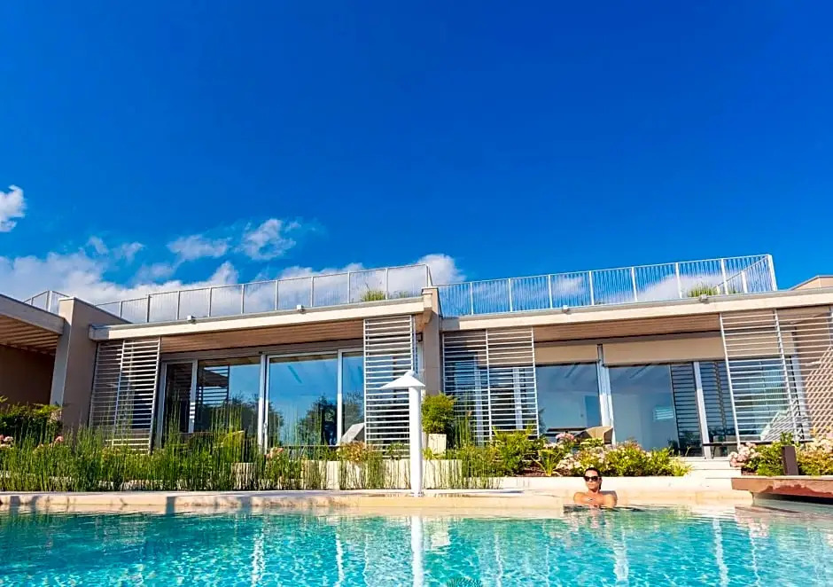 San Colombano Suites