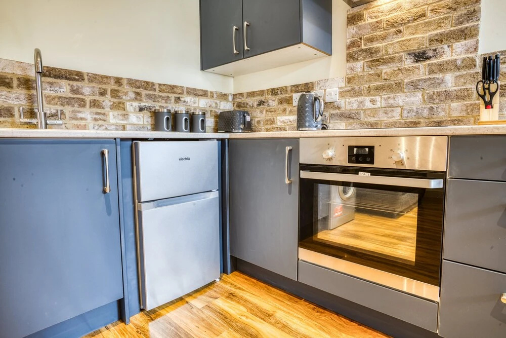 Exclusive 2 Bedroom Apartment Centrally Located in Lincoln Free Wifi Toiletries and Hairdryer
