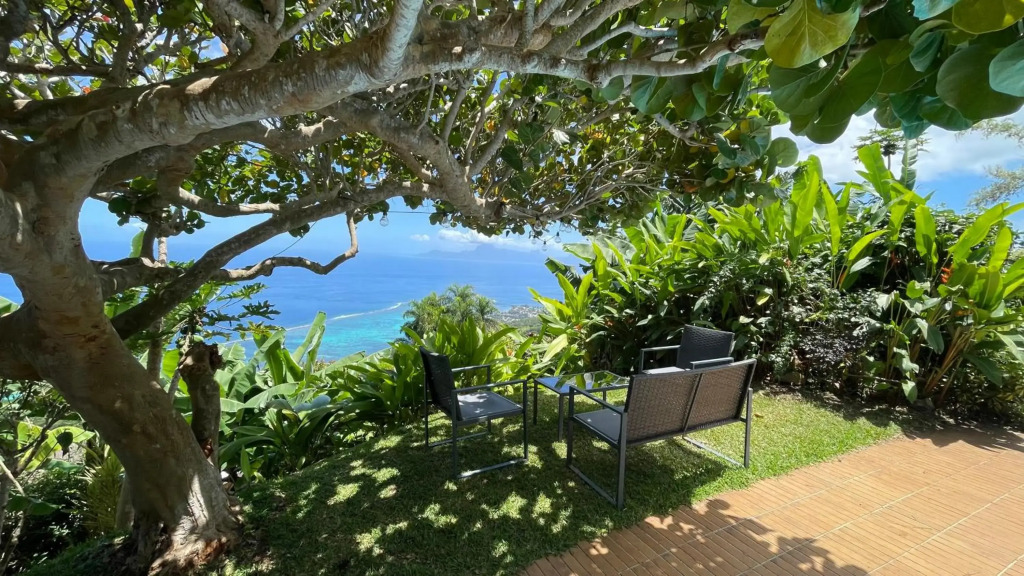 Villa Te Miti