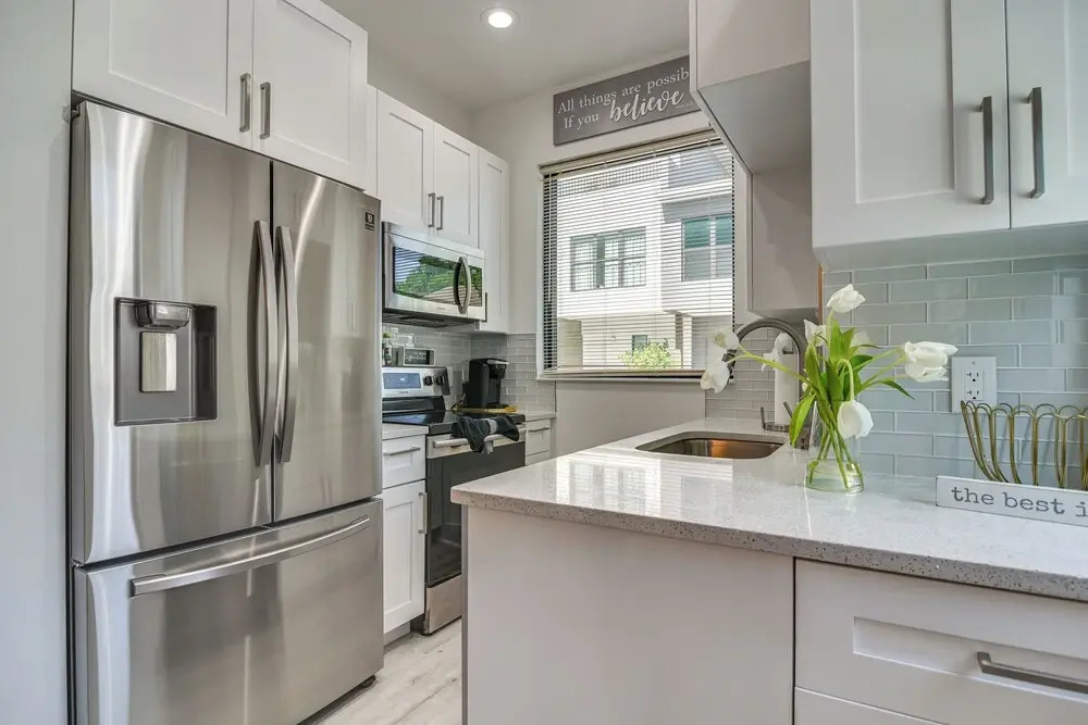 Modern Tampa Townhome Near Midtown WFH Friendly