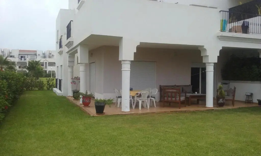 magnifique appartement Saidia wifi gratuit et chaînes internationales