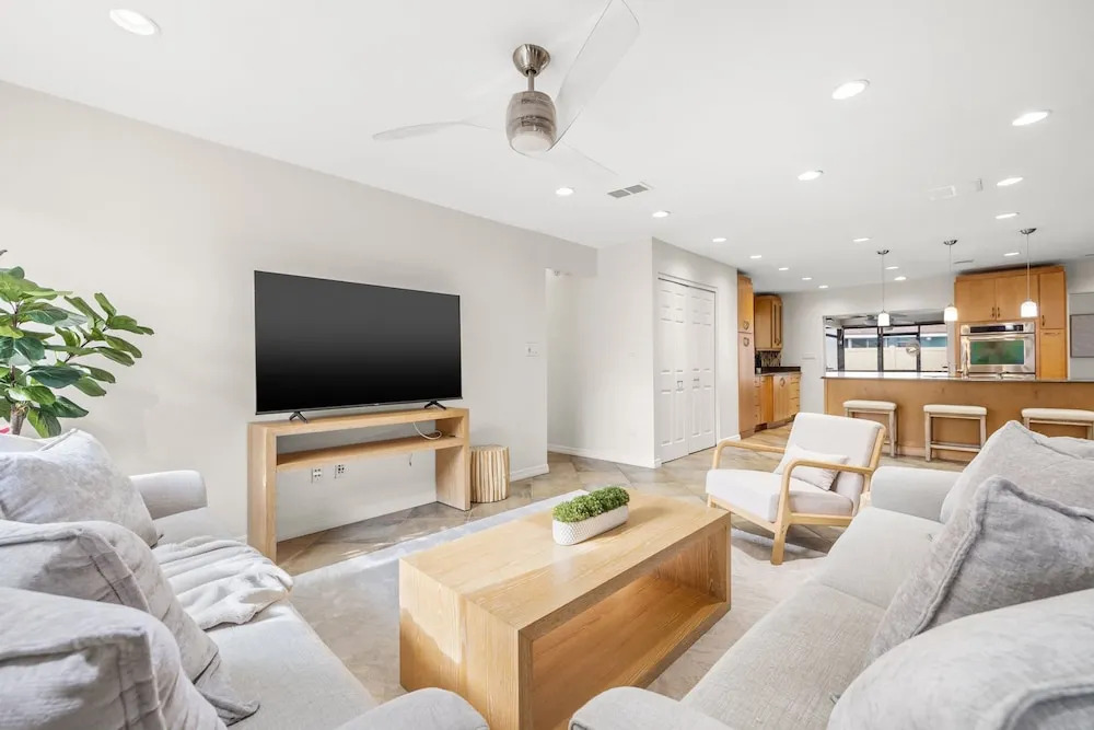 Heated Pool Home Pool Table Spacious Family