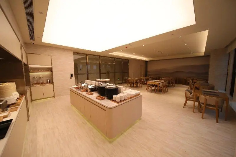 Ji Hotel (Changchun Jingyue Xincheng Street)
