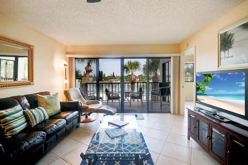 Land's End 1-306 Bay Front- Premier