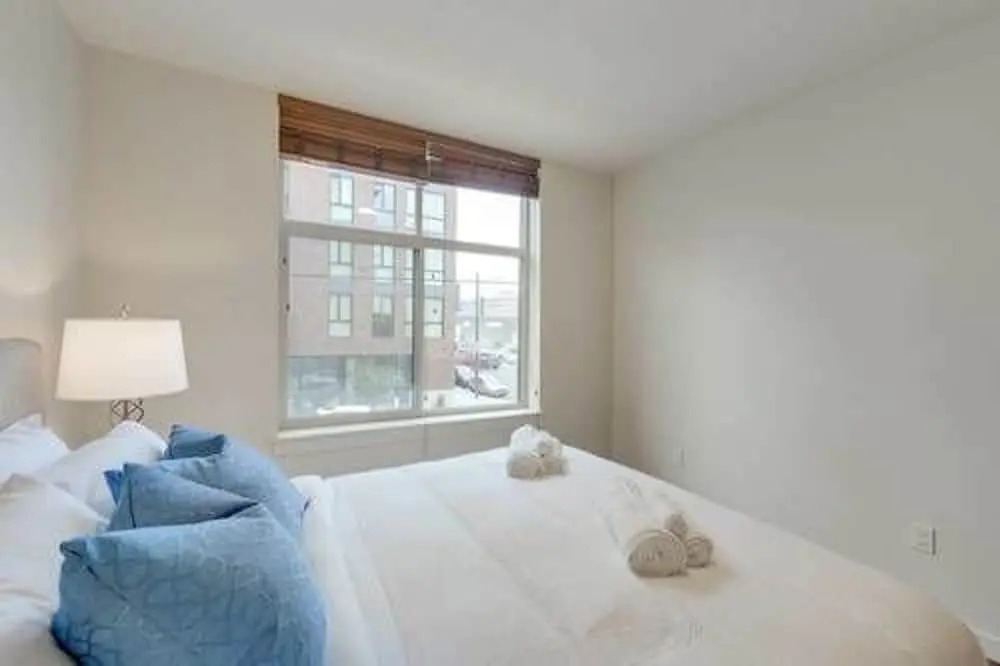 Portland Pettygrove 2BR Corporate Rentals