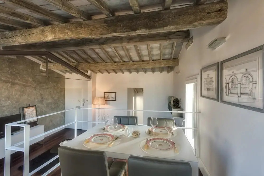 Beautiful Terrace Serragli