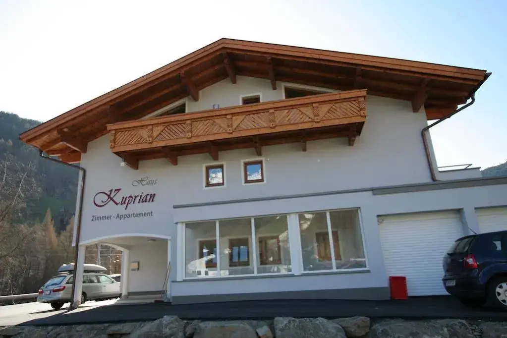 Bäckelars Apart Ötztal Inside Sommer Card Partner