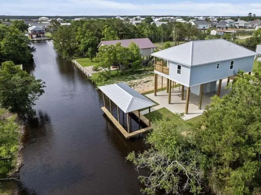 Bayou Bay Breeze 4 Bedroom Home