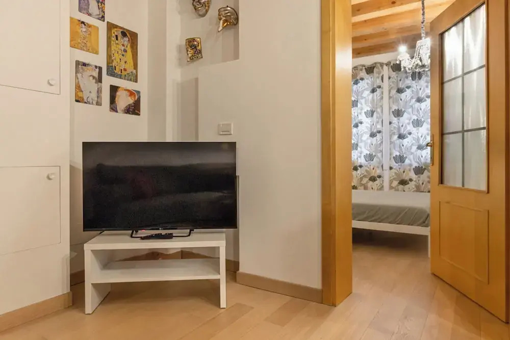 Victoria Home