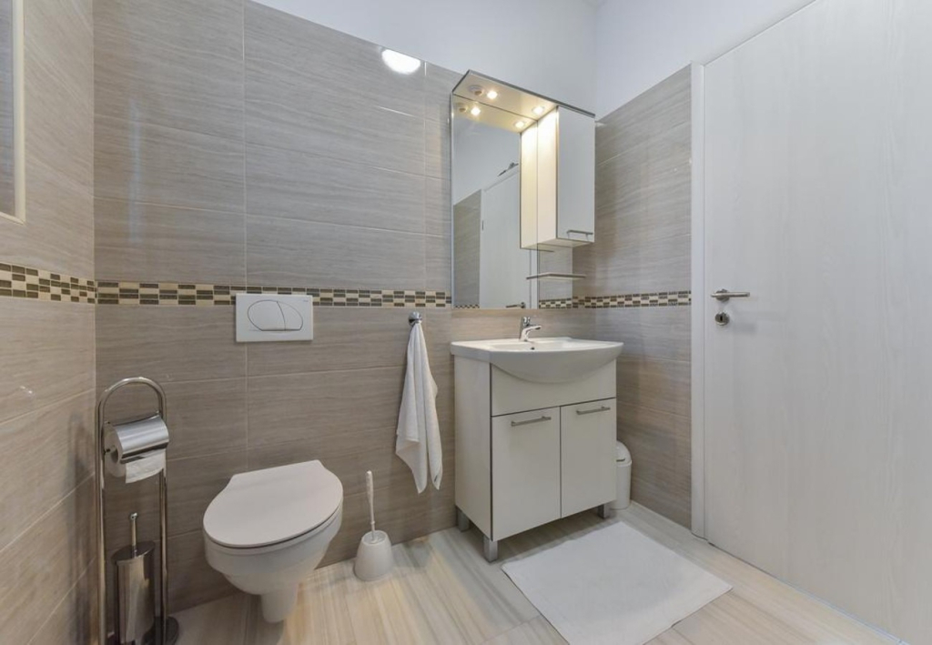 Holiday house Ani 1 - with pool : Privlaka, Zadar riviera