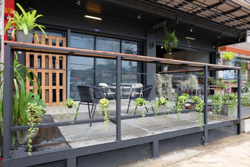 Ma Norn Phuket Hostel