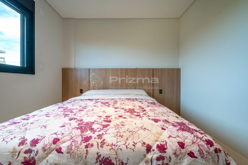 Lindo Apartamento Na Praia De Mariscal Com ótima Localização