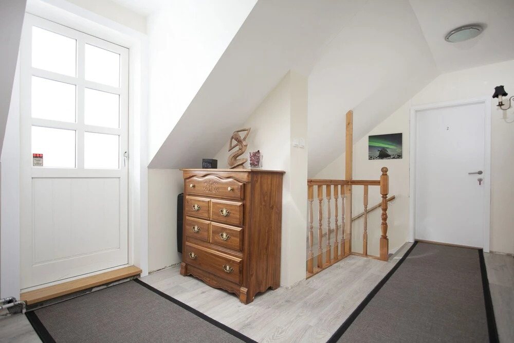 Steinar Guesthouse