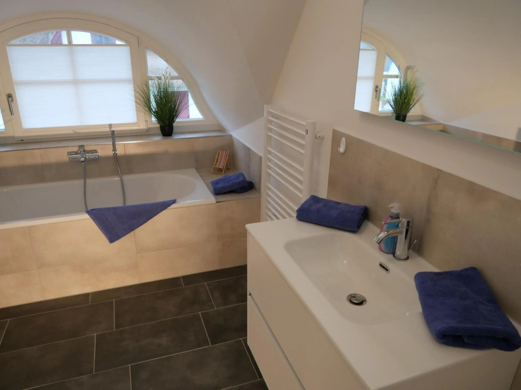 dicht an der Küste Haus "Emma" mit Infrarot-Sauna uWallbox
