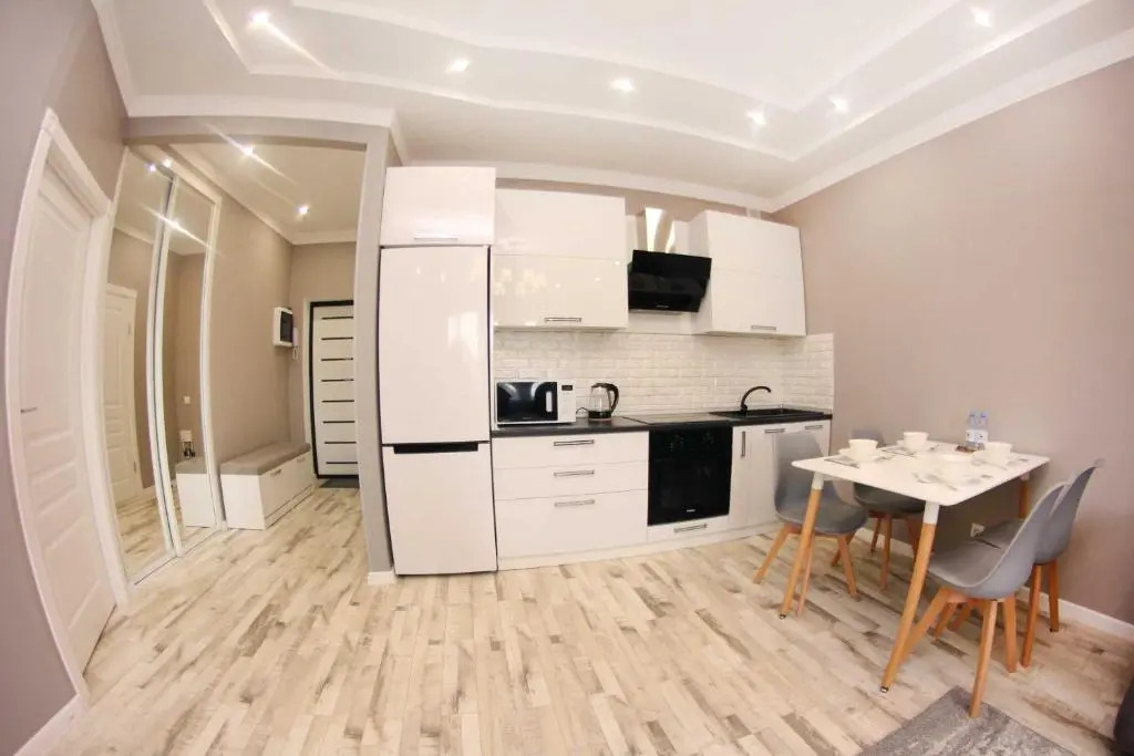 Ujutnye apartamenty na Navoi 208/6