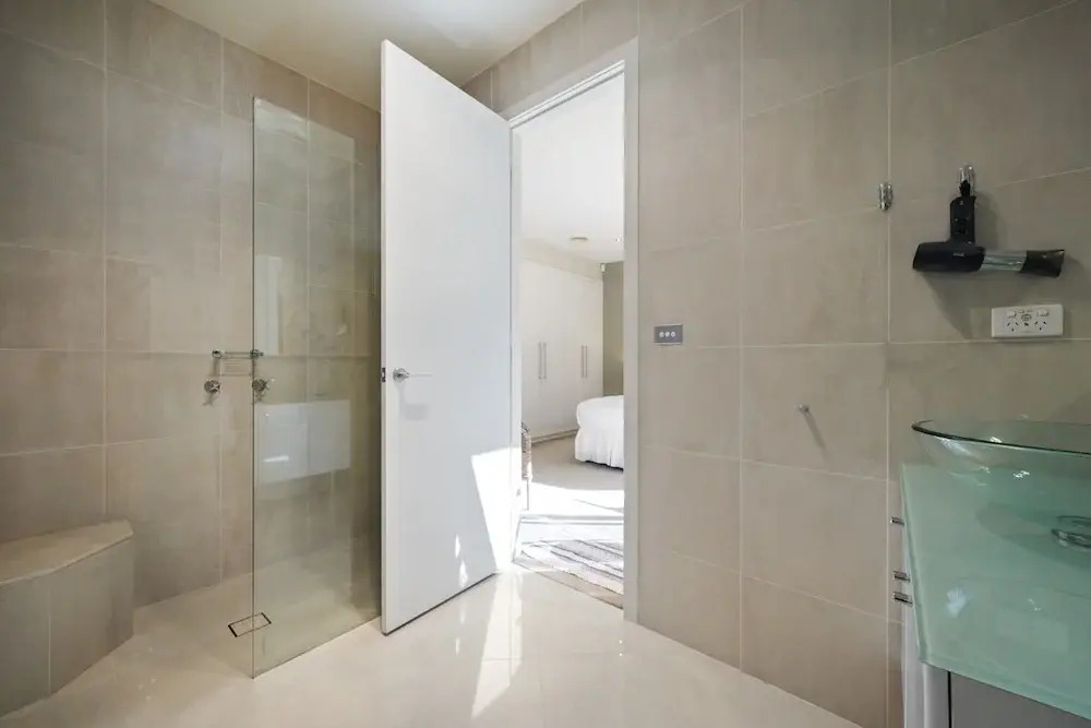 Spacious 3-bed Townhouse Near Dromana Beach