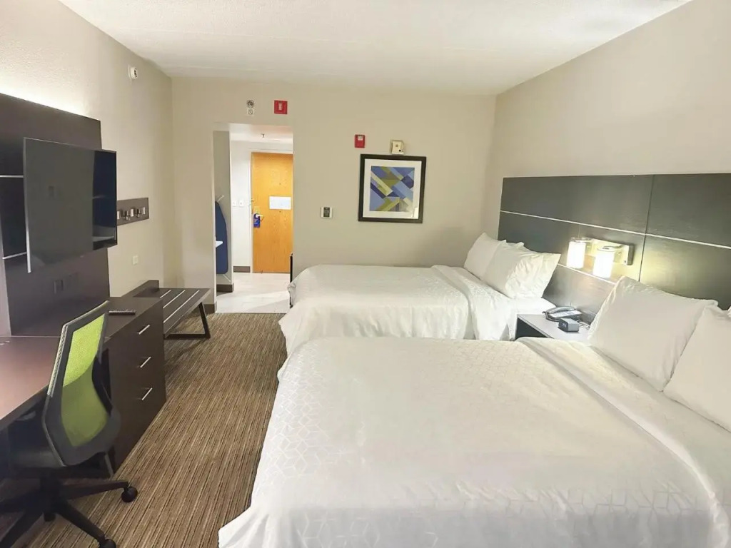 Comfort Inn & Suites Conference Center