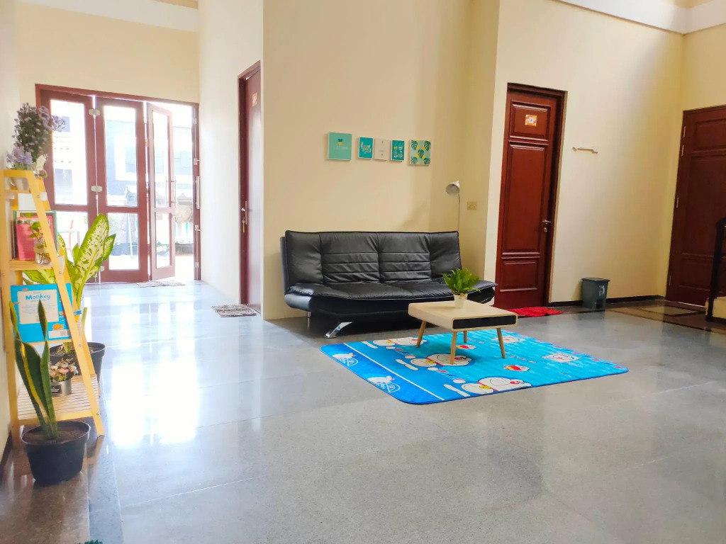 Green Surabaya Homey