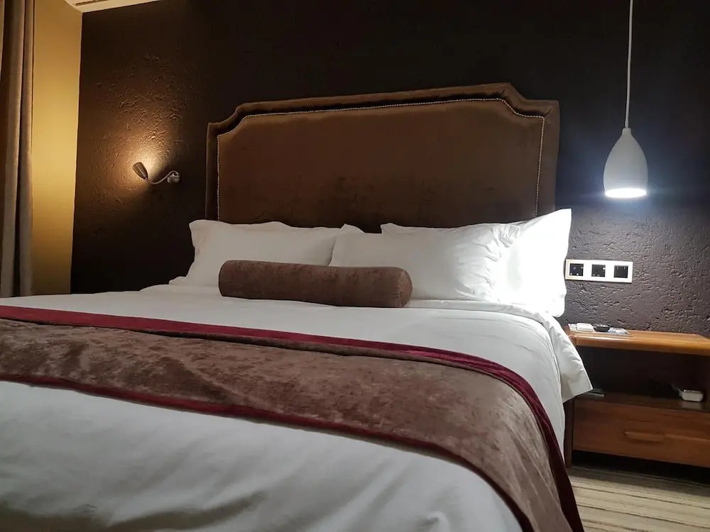 La Signature Guest house