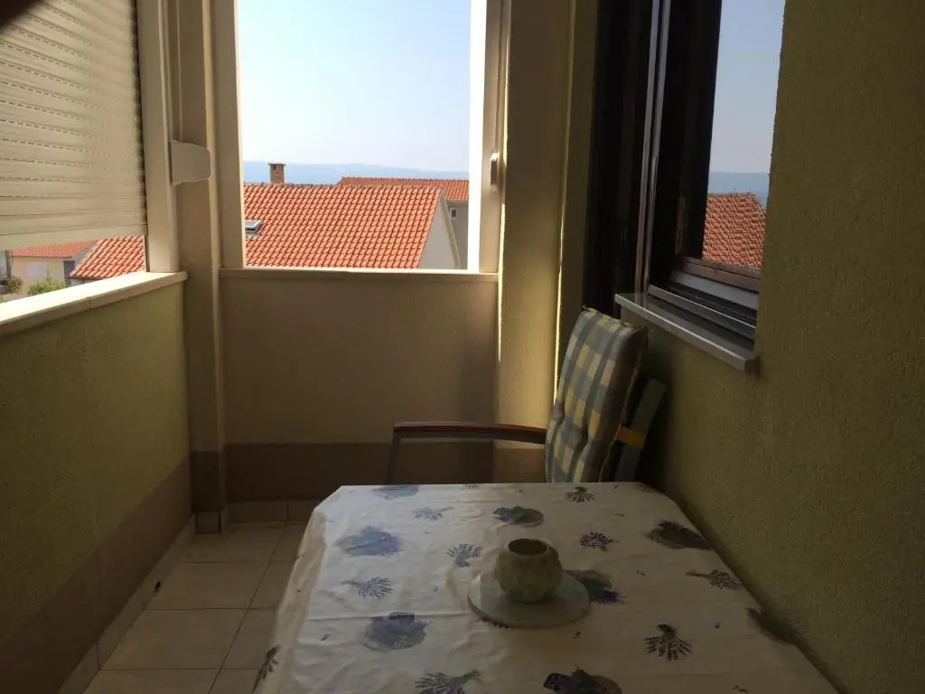 Apartments Iko Nemira