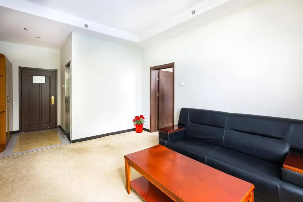 169 Hotel