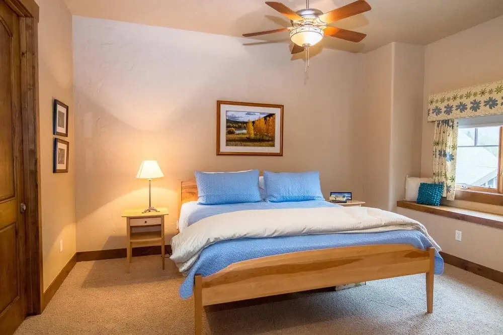 Base Camp 462 4 Bedroom Holiday Home by Winter Park Lodging Company