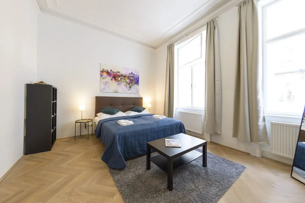 Senator Suite Stephansplatz by Welcome2Vienna