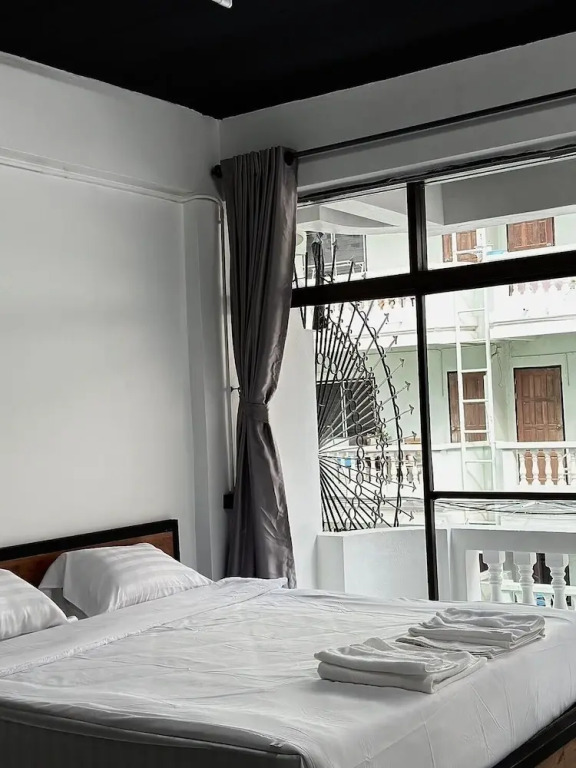 Sleep Owl Jomtien