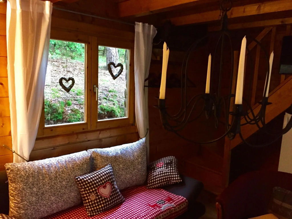 Chalet Near Bitche With Private Sauna