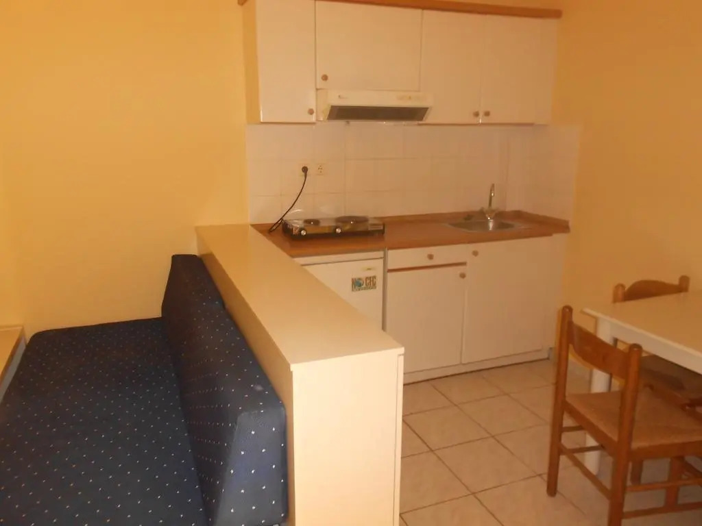 Golden Sun Hotel