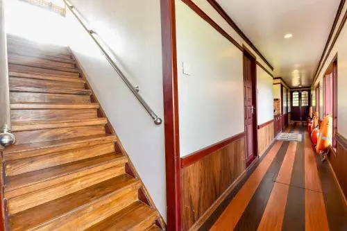 OYO 23227 Alleppey Eco Houseboat 3 Bhk