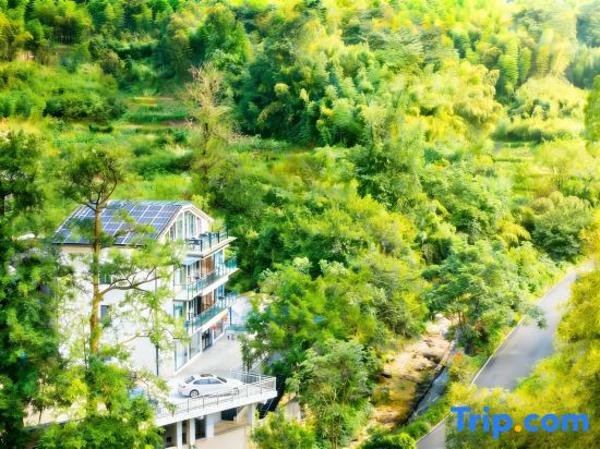 Yunshang Grassland·Anji Jiyi Starry Sky Pool Linxi Hot Spring Holiday Home