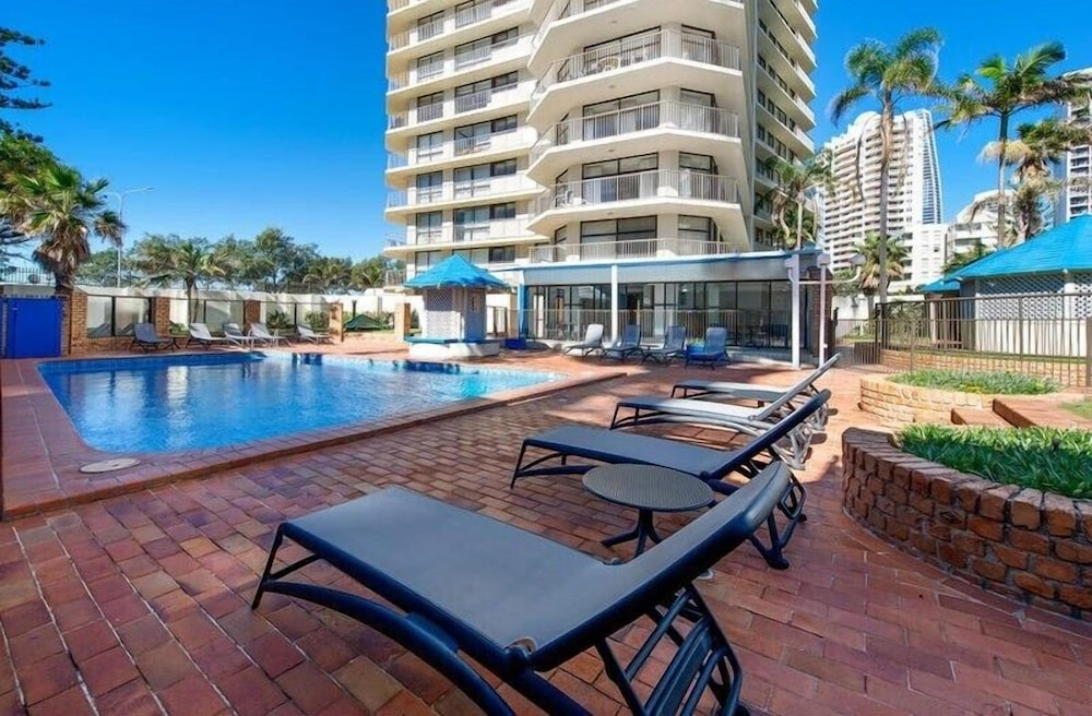 Level 26 - Pacific Horizon Retreat