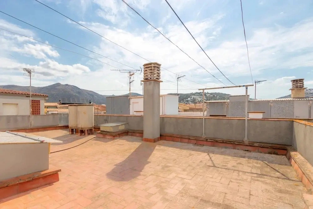Apartment in Roses Near Sandy Beach