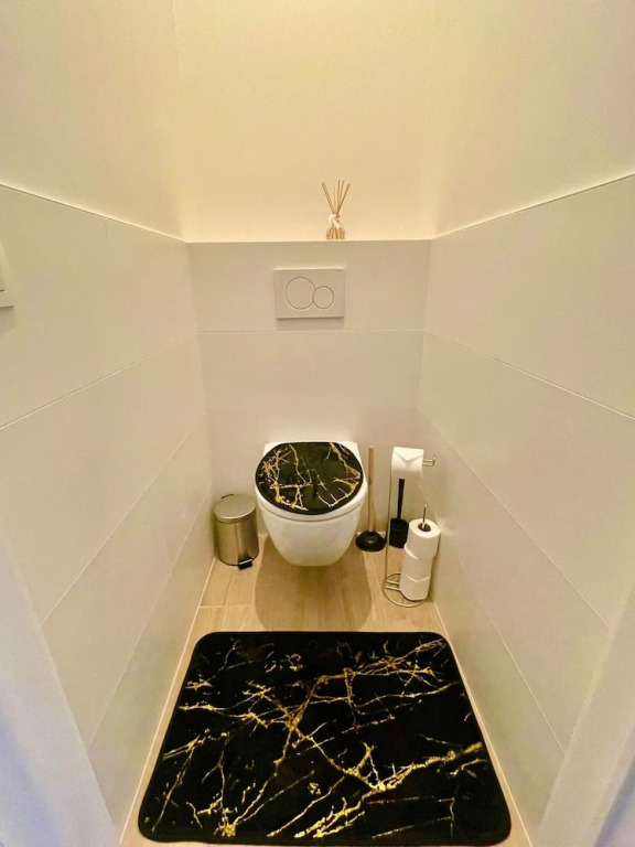 One Lux Stay Near Antwerp Central - 2 Bedroom 1 5 Bathroom