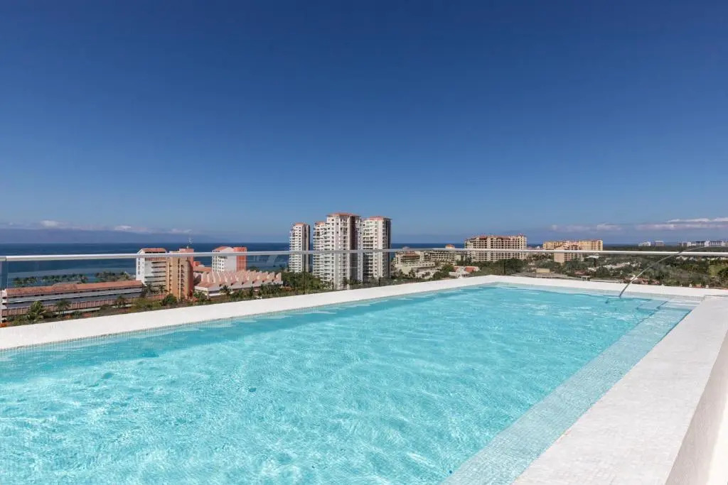 Marina Nautico 9 Luxury & Great Rooftop Pool View by Kivoya