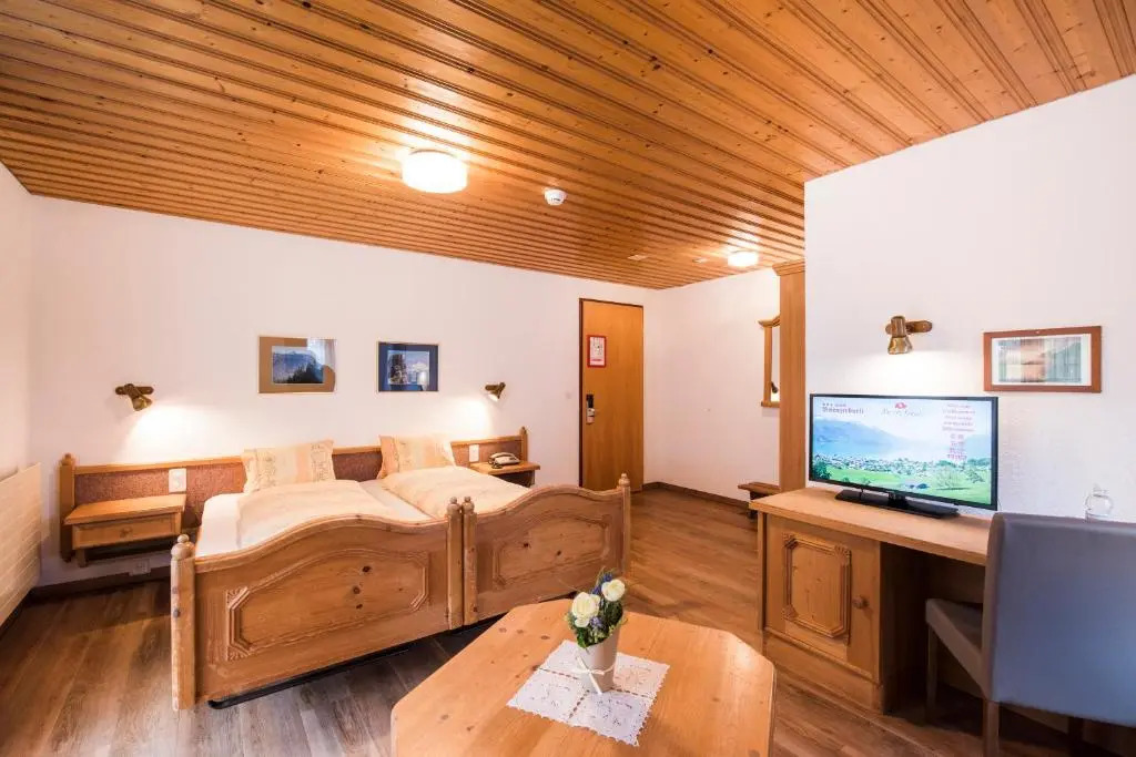 Hotel Brienzerburli