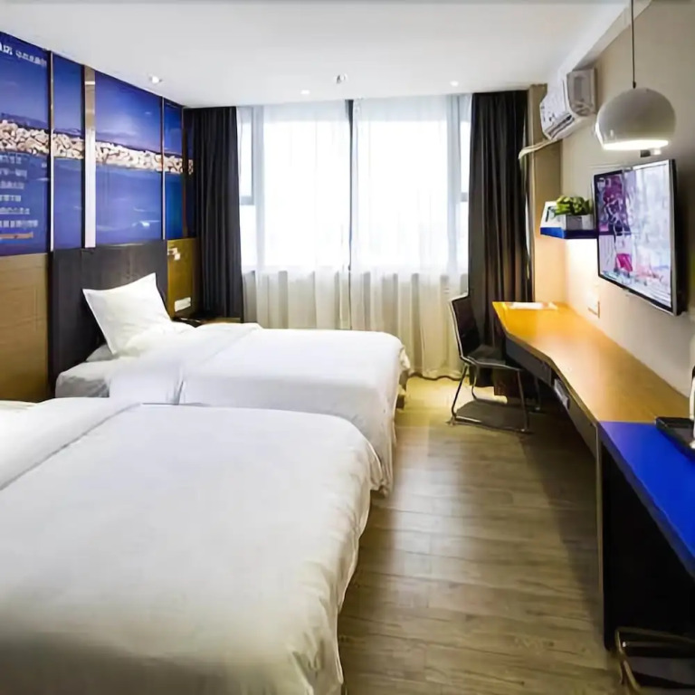 Yeste Hotel