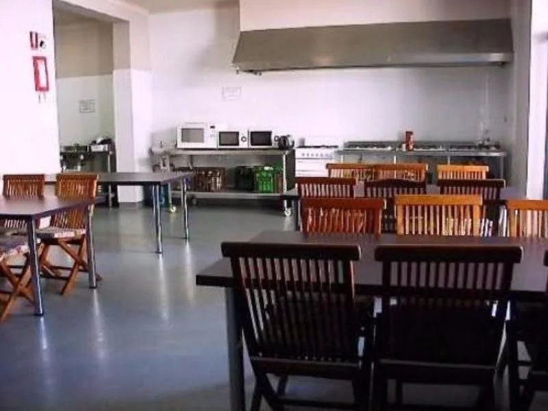 Globe Backpackers & City Oasis Resort