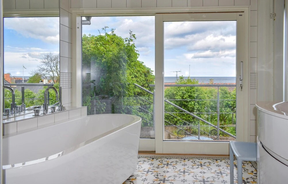 Stunning Home In Simrishamn With Wifi