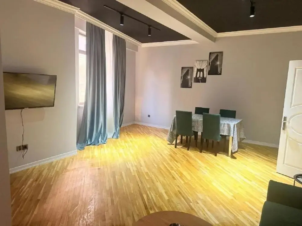 Luxury City Apart Hotel