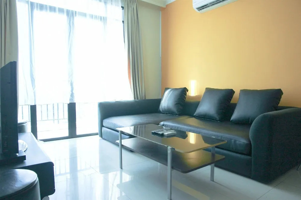 2BR Hampton's Park Apartment near Pondok Indah